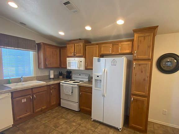 3rd image of 1110 N Henness Rd Lot 742