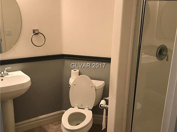 4th image of 9748 Waukegan Ave #0