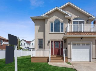 447 Harrison St, Long Beach, NY 11561