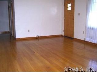 443 Florida Dr, East Alton, IL