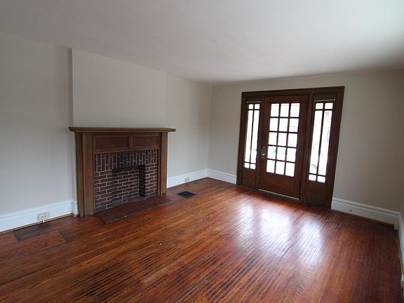 4th image of 1458 Haines Ave