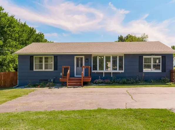 8023 Kansas Ave, Kansas City, KS 66111