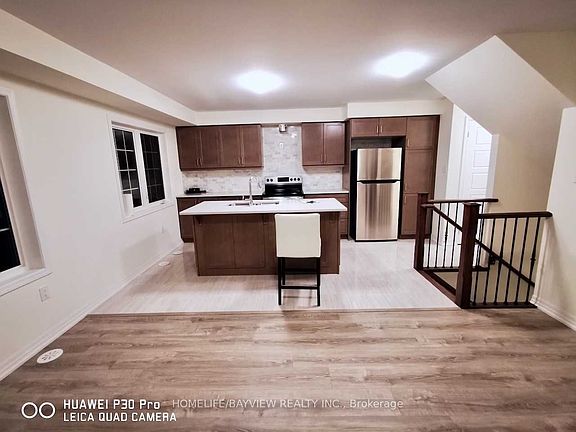 5th image of 132 Christopher Rd
