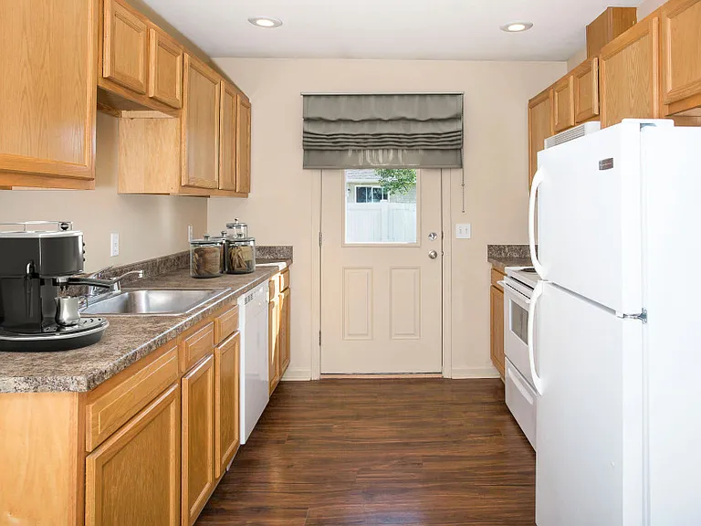 1413 Chanel Loop #SEE DESCRIPTION — Photo 5