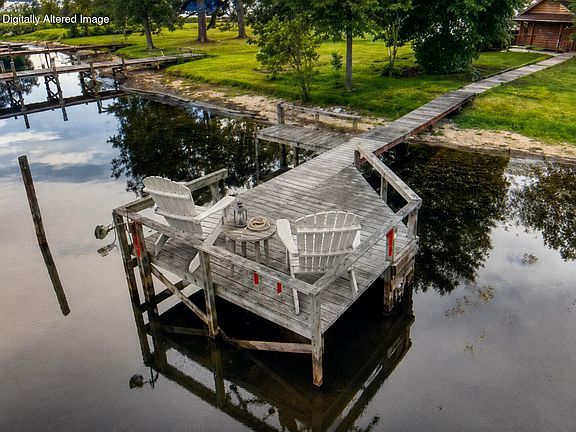 3rd image of 1112 Gin Pond Dr