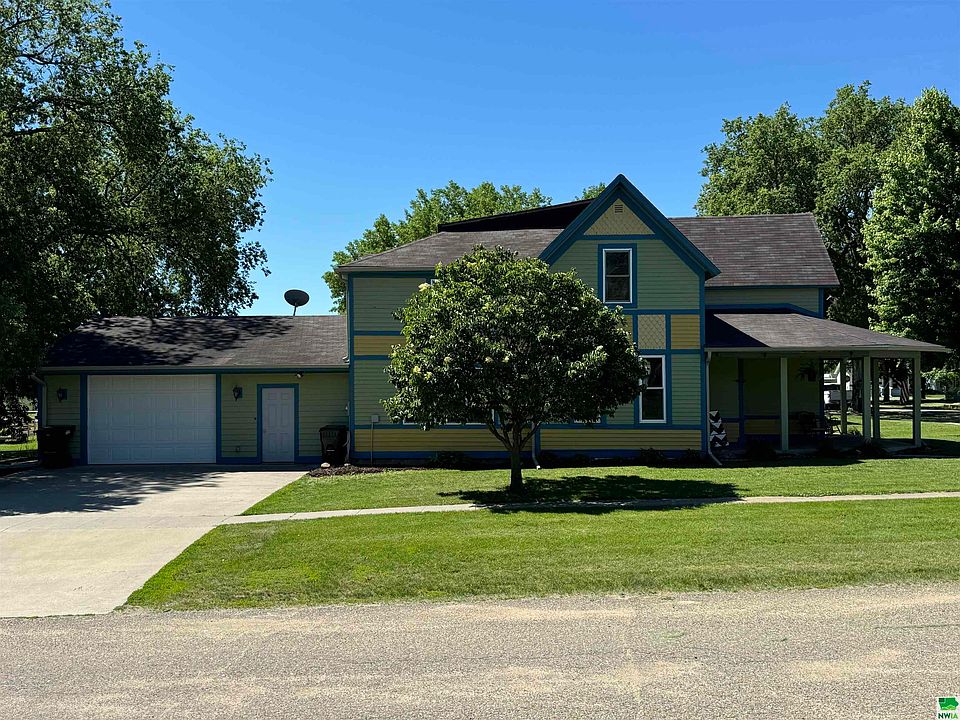 316 Fir St, Correctionville, IA 51016 Zillow
