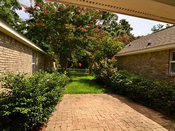 3rd image of 10127 Cottonfield Ct