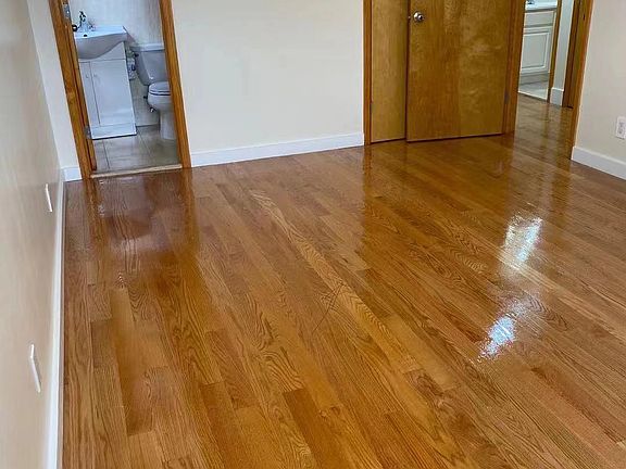 5th image of 52-23 72nd Pl Floor 2