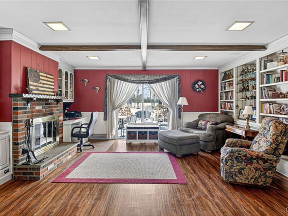 5th image of 8311 Greenview Dr