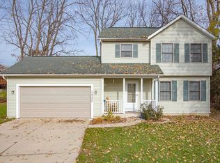 2930 Bent Oak Ln, South Bend, IN 46628