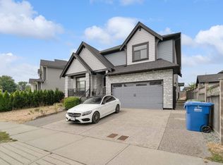 27687 Railcar Cres, Abbotsford, BC V4X 0B8