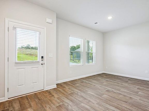 4th image of 323 River Walk Farm Pkwy Lot 2