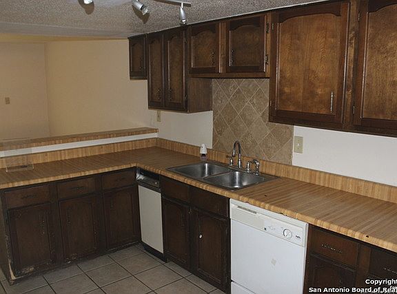 3rd image of 12031 Ashrock Ct