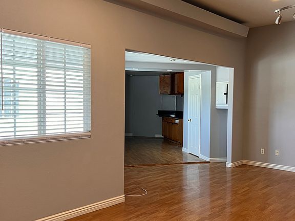 3rd image of 12551 Lambert Cir