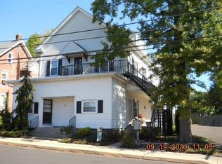 509 W Chestnut St, Perkasie, PA 18944