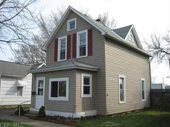 220 S Oak St, Marysville, OH 43040