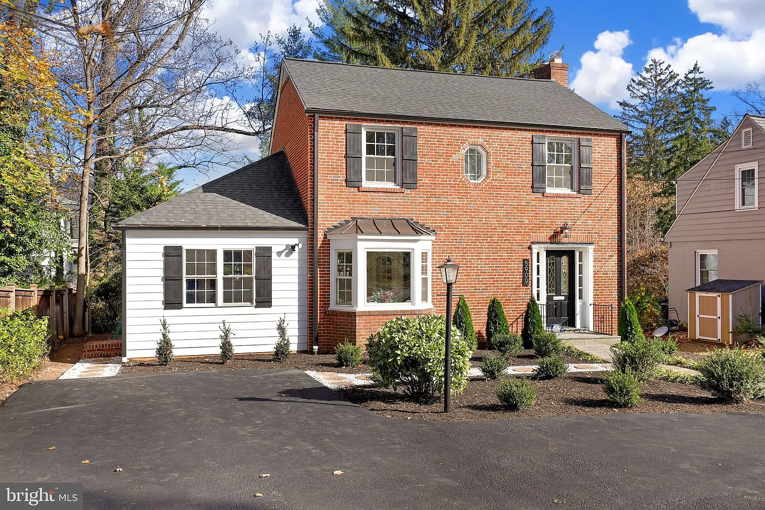 5909 Wilson Ln photo 1