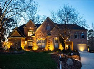 9 Cross Vine Cv, Greensboro, NC 27455