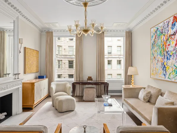 390 West End Avenue image 1 of 12