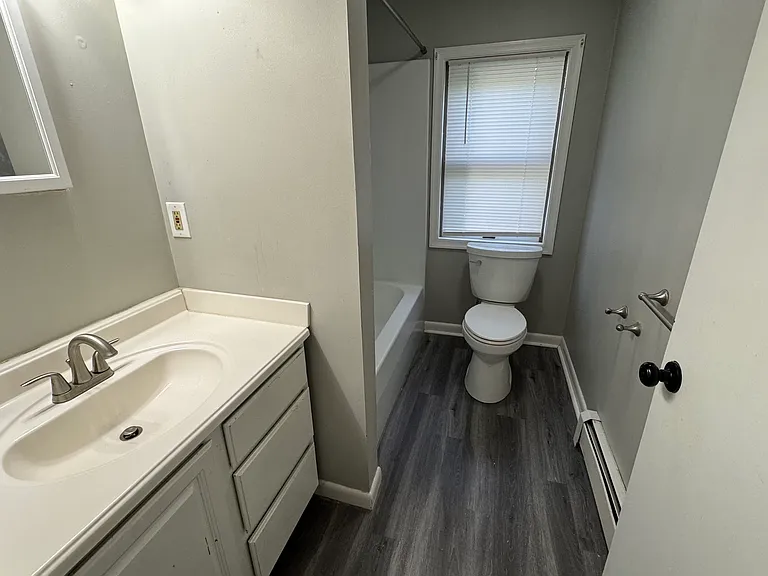 35 Soule St #A — Photo 3