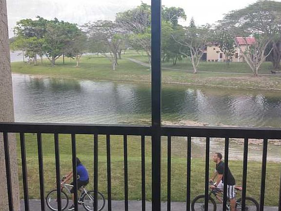 4th image of 10361 SW 150th Ct APT 13206