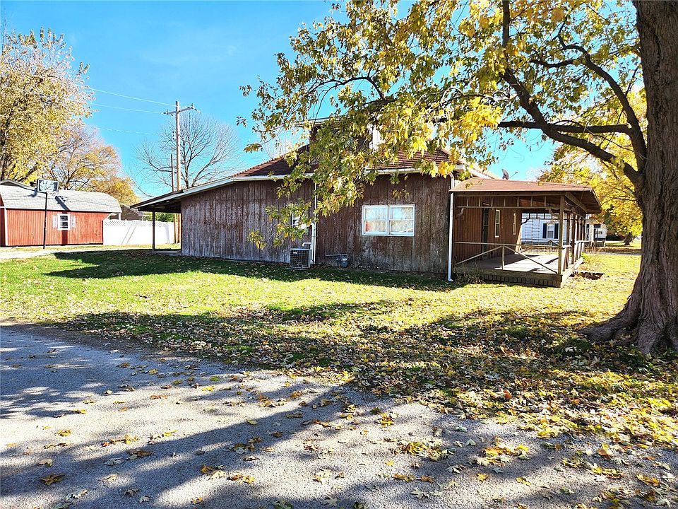 307 W Main St, Coffeen, IL 62017 Zillow