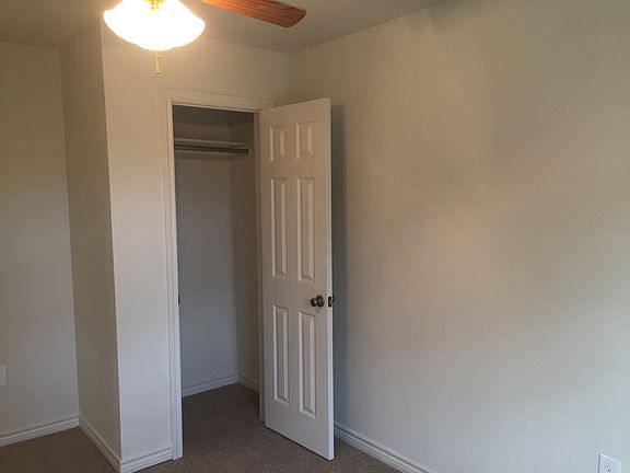 4th image of 1030 W Sloan St