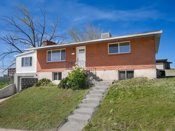 2466 W 5075 S, Roy, UT 84067