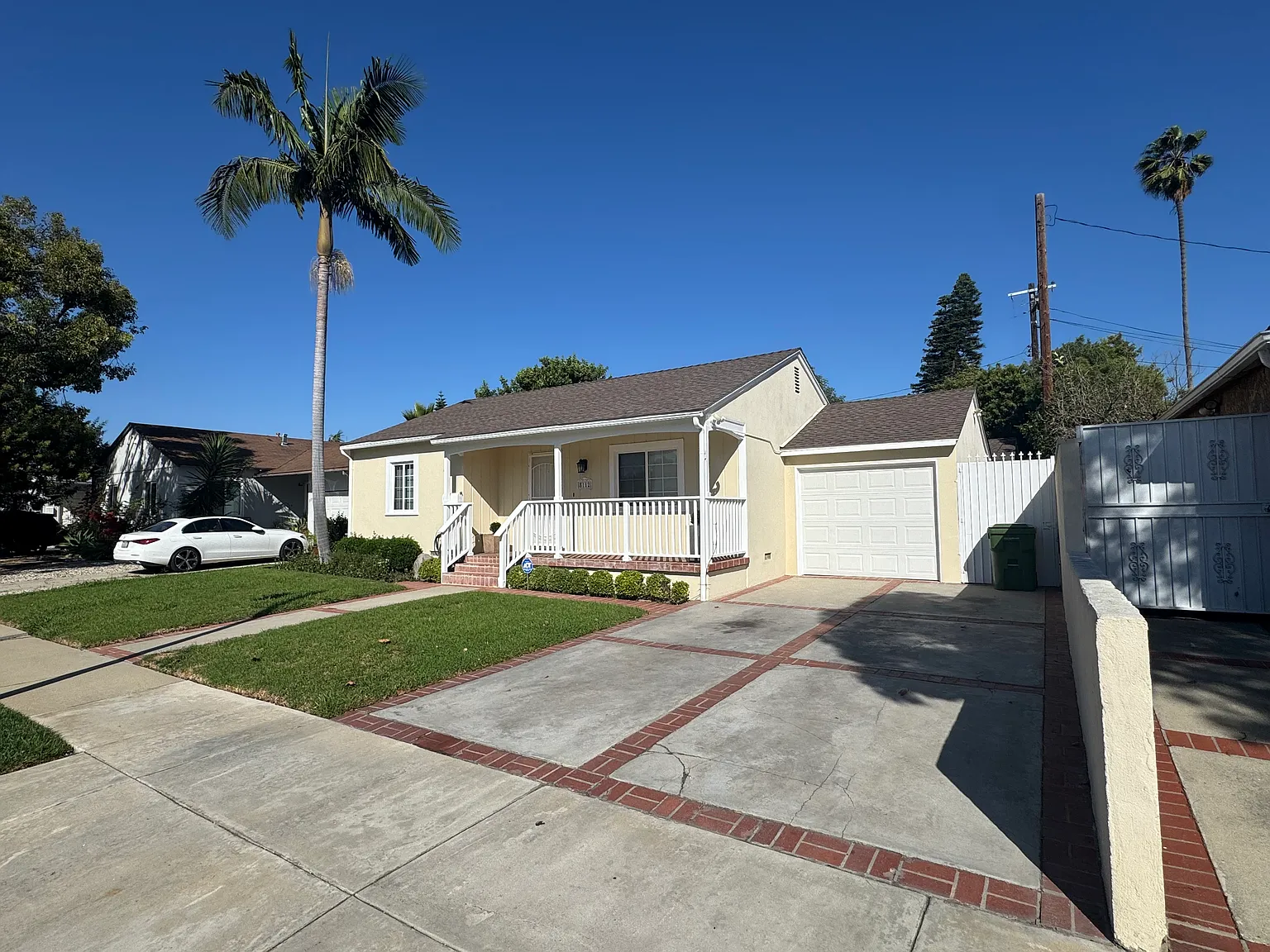 2 bed, 804 sqft, $4,400 — Photo 3