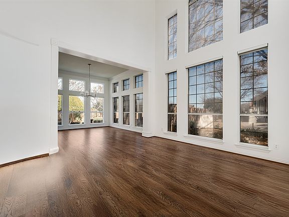 4th image of 1135 Wedge Hill Rd