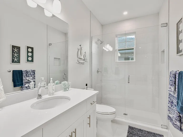 239 Indies Dr E #202 — Photo 12