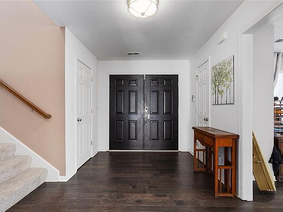 4th image of 9910 Webster Cir