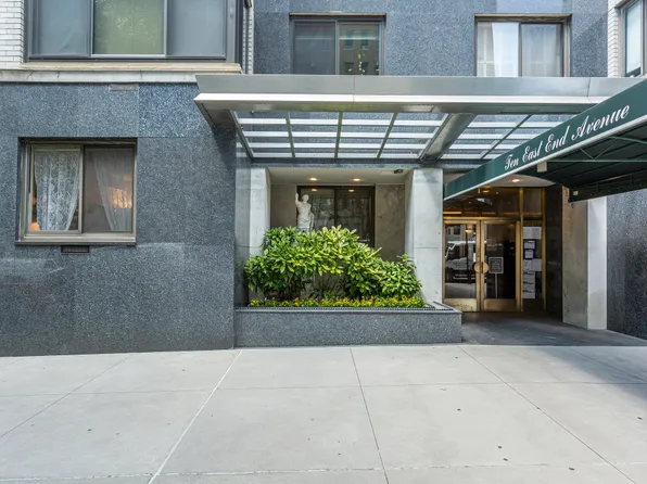 10 East End Avenue image 13 of 13