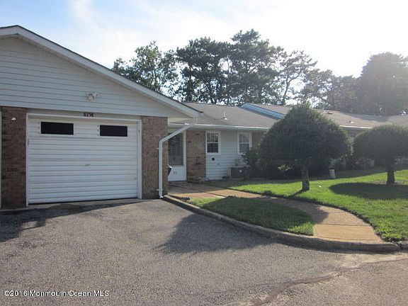 3rd image of 71C Cambridge Cir