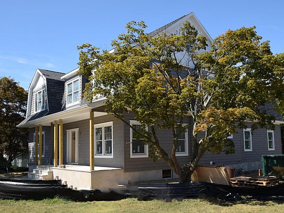 2nd image of 2145 Terrace Pl