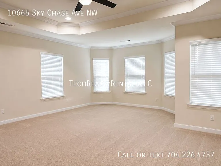 10665 Sky Chase Ave NW — Photo 12