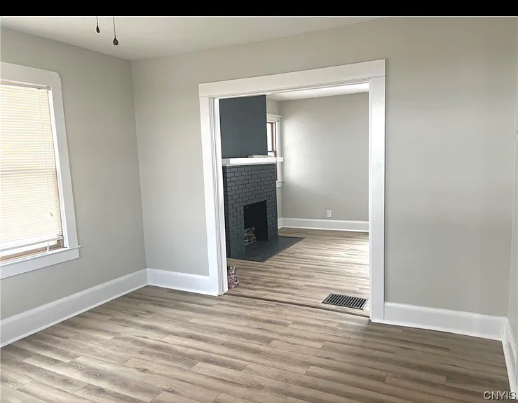 102-104 W Linden St #102 — Photo 17