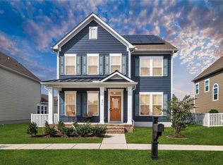 958 Olmstead St, Chesapeake, VA 23323