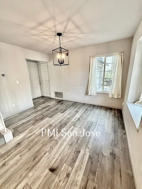 4 Bed 3 Bath 1,566sqft home for rent in San Jose — Photo 4