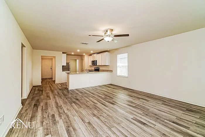 2827 Tybee Crk — Photo 7
