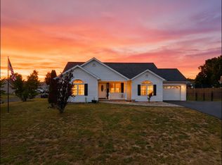 148 Woodside Dr, Waynesboro, VA 22980