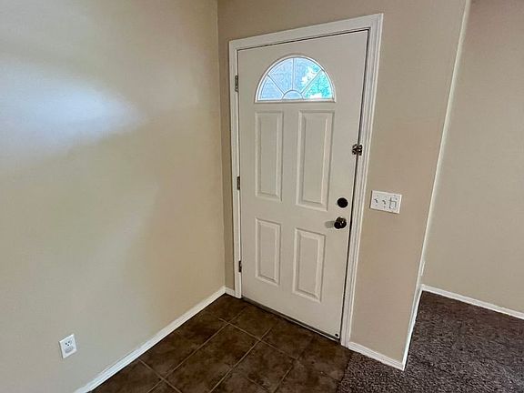 4th image of 360 E Kanai Ave APT C