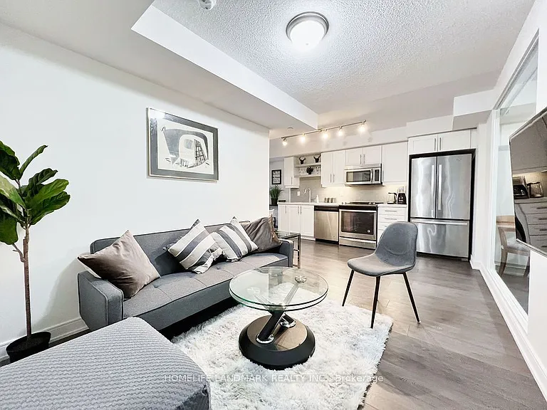 525 Adelaide St W #1620 — Photo 22
