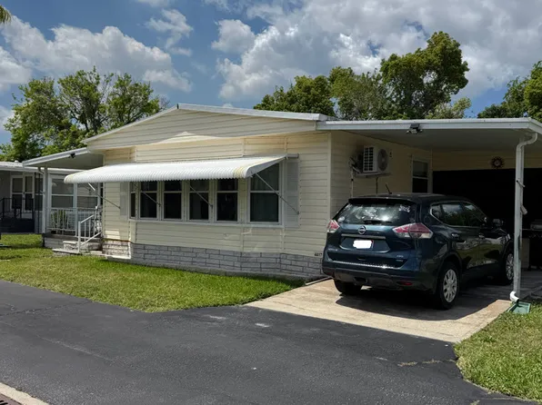 4417 Tucker Sq, New Port Richey, FL 34652