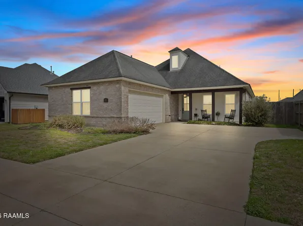 117 Harton Rd, Youngsville, LA 70592