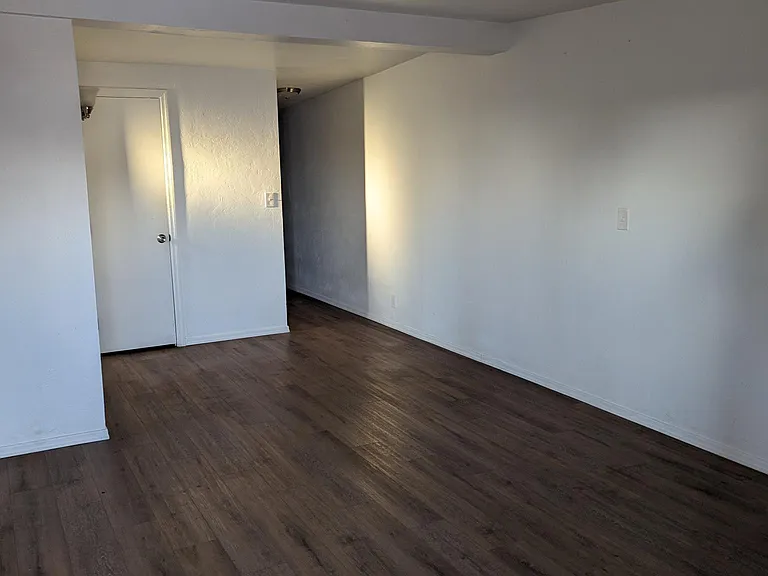 4609 E 29th St #2 — Photo 2