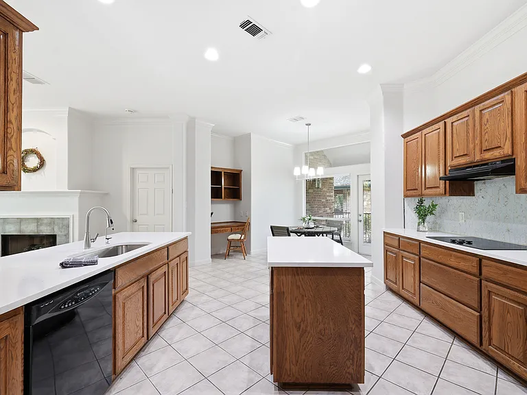 26 Silverhorn Dr — Photo 16