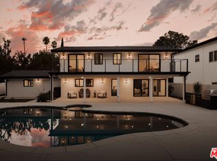 5630 Blanco Ave, Woodland Hills, CA