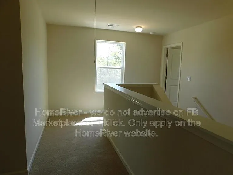 3658 Oakleaf Pass — Photo 17
