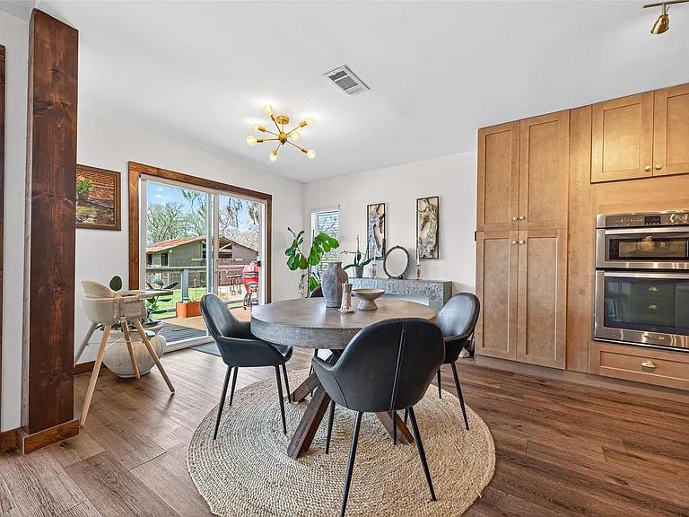 7019 Oak Ln — Photo 14